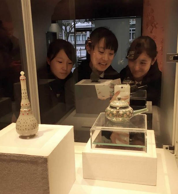 Learning Connoisseurship through the Eyes of Qianlong Emperor – Exhibition Visit of The Young Connoisseur Club, SPKC