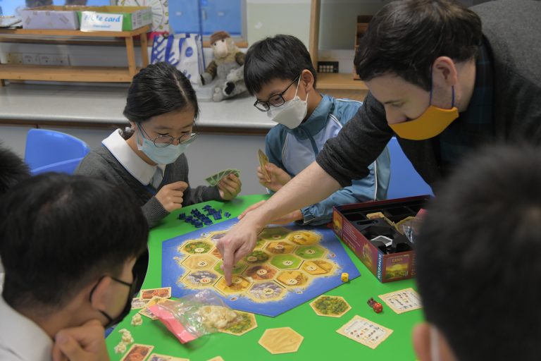 Students and Mr Dave played Borderlines Refugee Board Game.