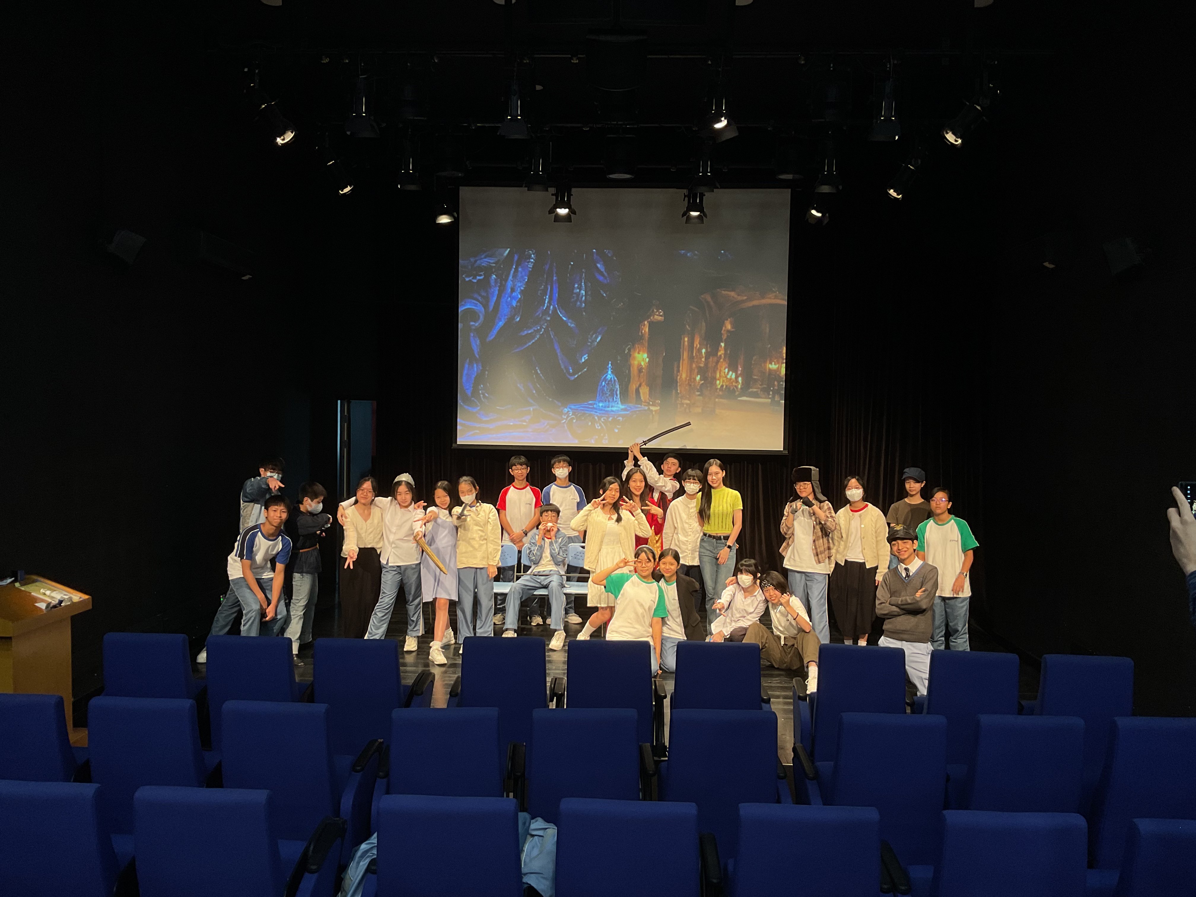 LEWOWA 2324 – 11 Romeo & Juliet: Play Analysis, Adaptation & Performance