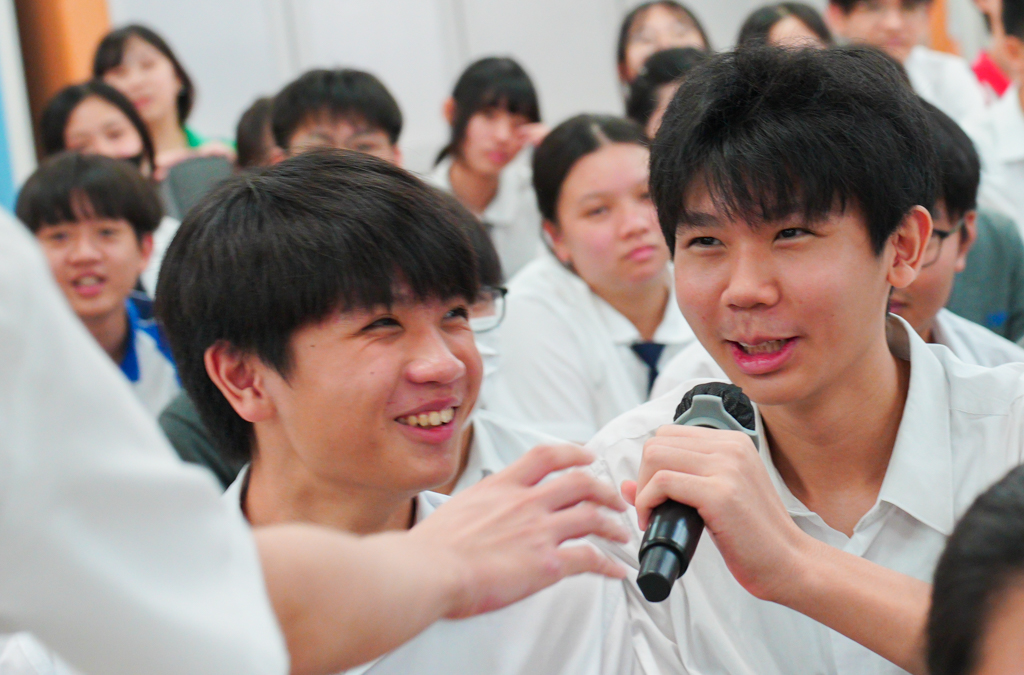 Dreaming Big – Alumni Captain Winson Chan Returns to School